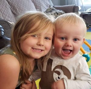 Meet your Posher, Simon